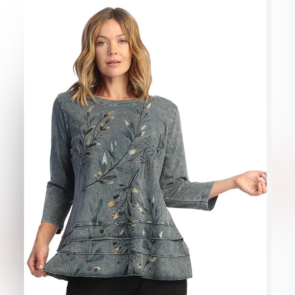 Jess & Jane Tops - Jess & Jane mineral washed 100% cotton slub layered tunic